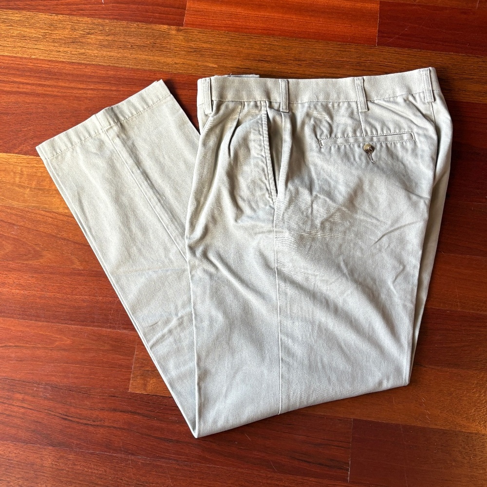 Croft & Barrow Khaki Pants - Size 30 x 32